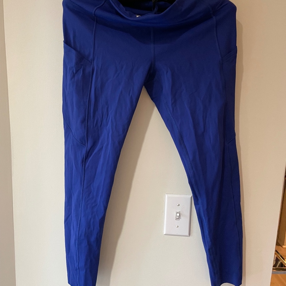 LULULEMON FAST AND FREE 25 INCH SIZE8